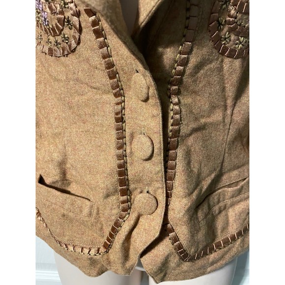 Robert Graham Embroidered Jacket Size 6 - Picture 2 of 9